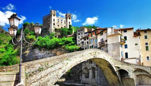 Casa Eva Lägenhet Dolceacqua Exteriör bild